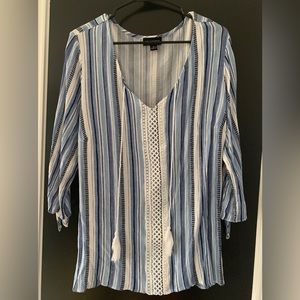 Blue & white stripe top